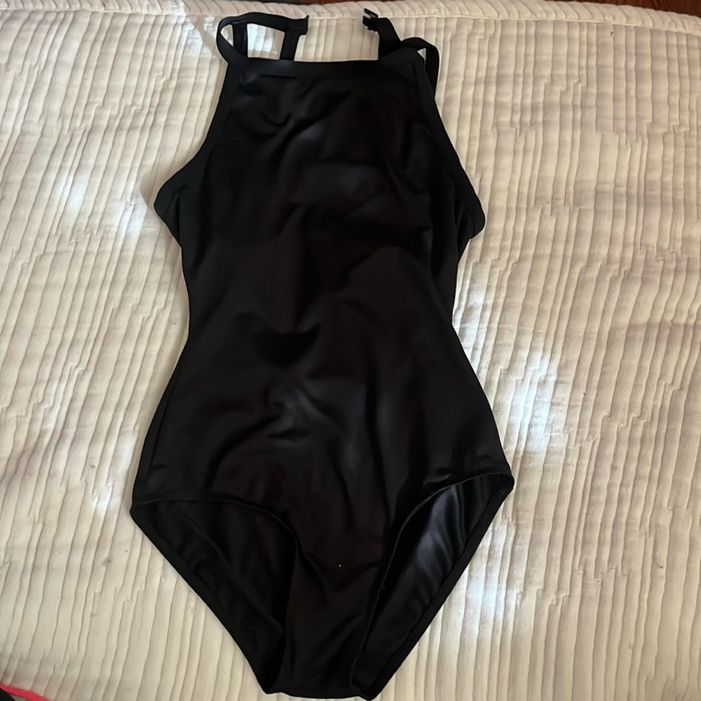 Lulli Dancewear Black Leotard